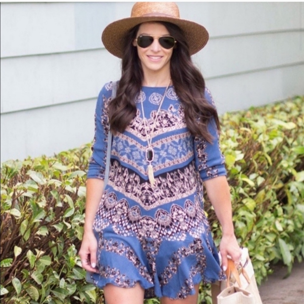 Free People Smooth Talker Tunic Sz M Blue Floral Open Back